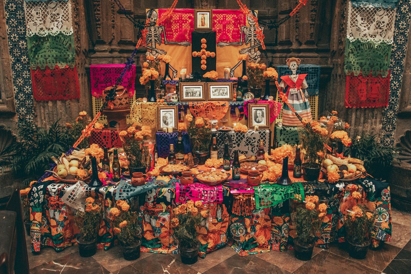VegNews.DayoftheDeadAlter.RogerCe.Unsplash